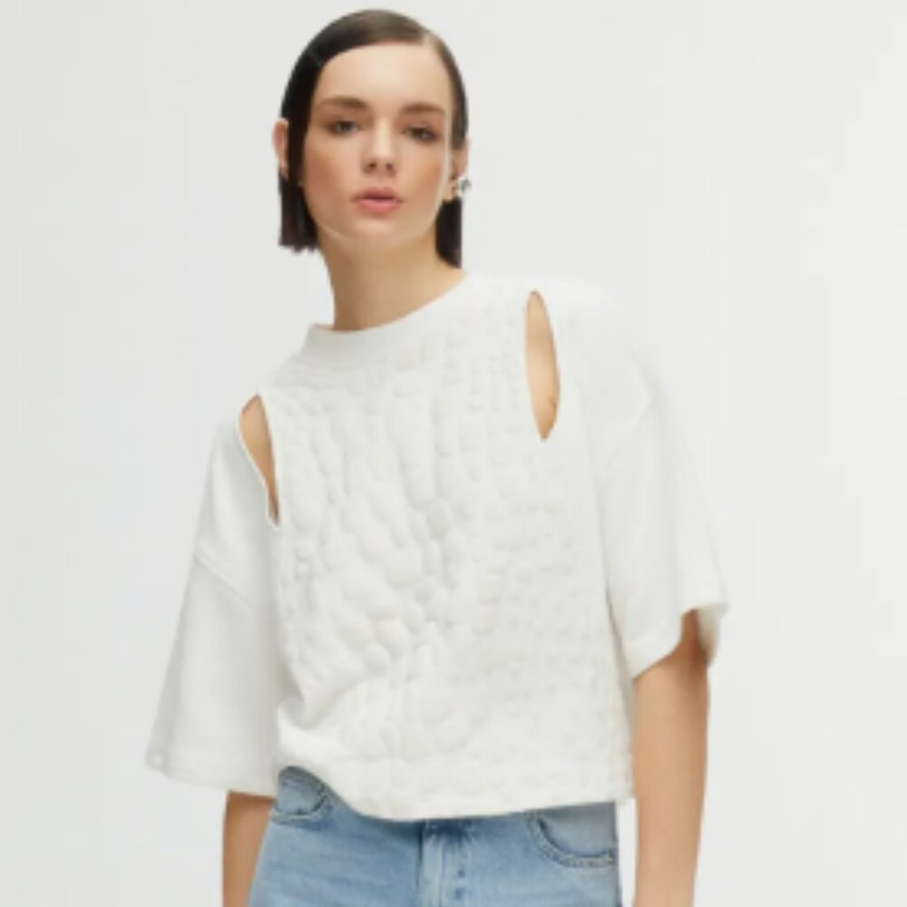 Nocturne Embossed Bone Color T-Shirt Sweatshirt Short Sleeve w/ Cut Outs Medium